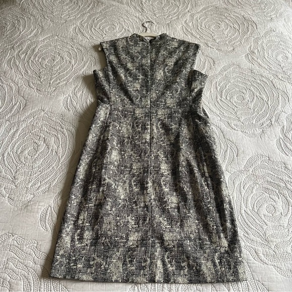 NWT - M.M. LaFleur - The Aditi 2.0—Modern Houndstooth - Black / Sand - Picture 8 of 13